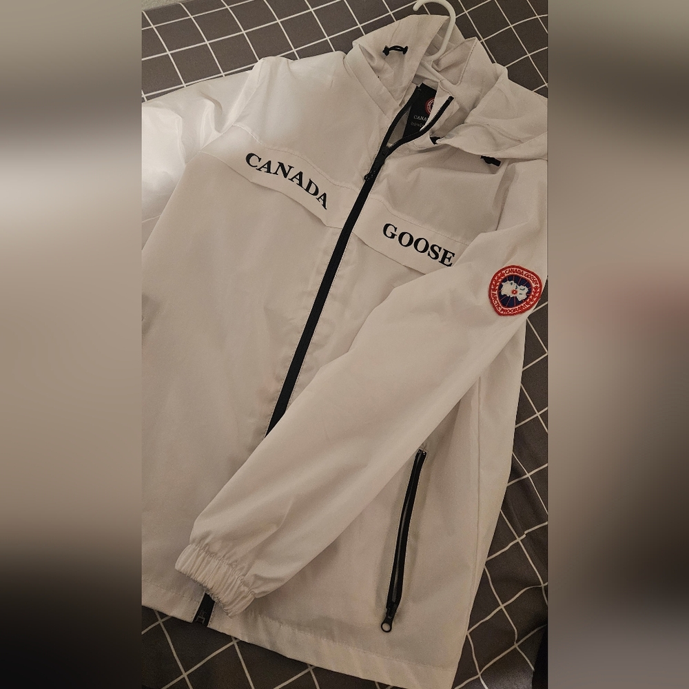 Canada Goose Men's White Performance Jacket